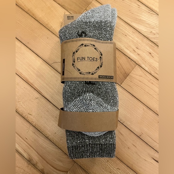 Fun Toes Wool Socks Multi-Pack - Picture 2 of 6